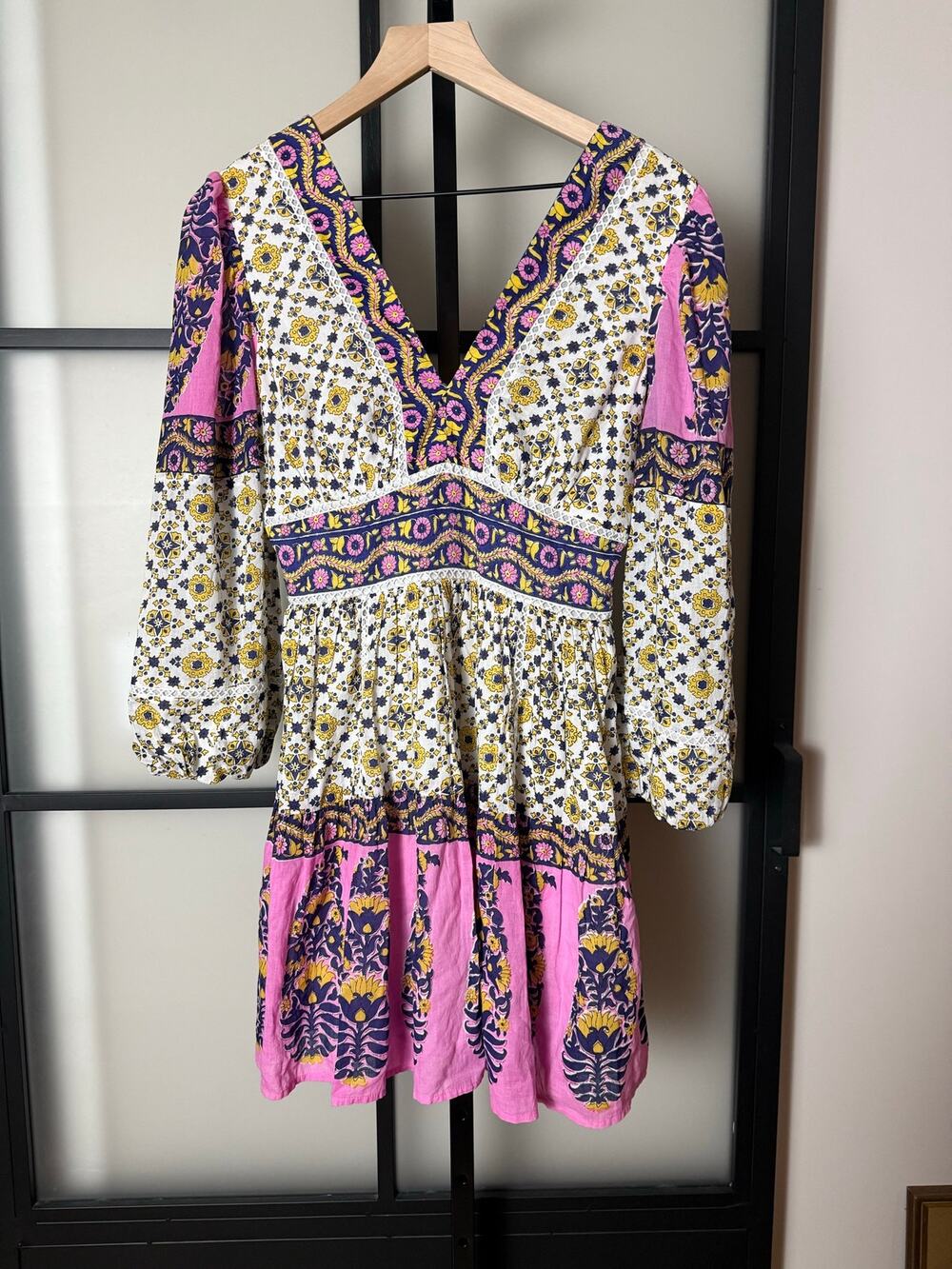 Love the Label Dress Size Small